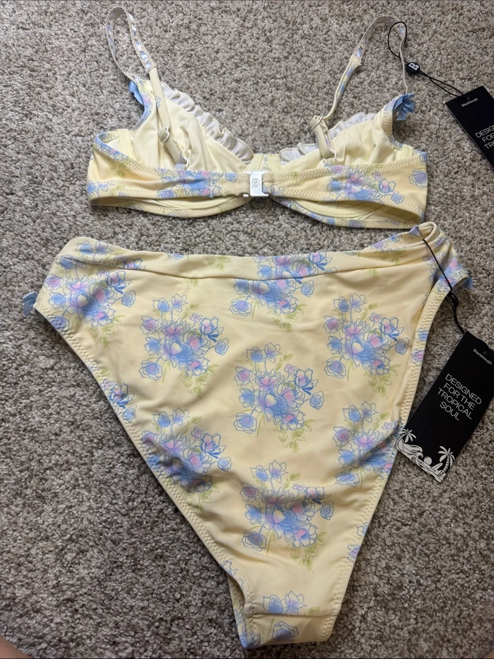 NWT Blackbough Madelyn Set | M top / XL bottoms | Angel Cake